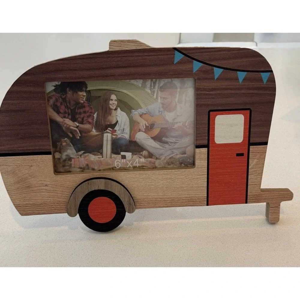 Young's Inc Wood Retro‎ Camper Frame 6